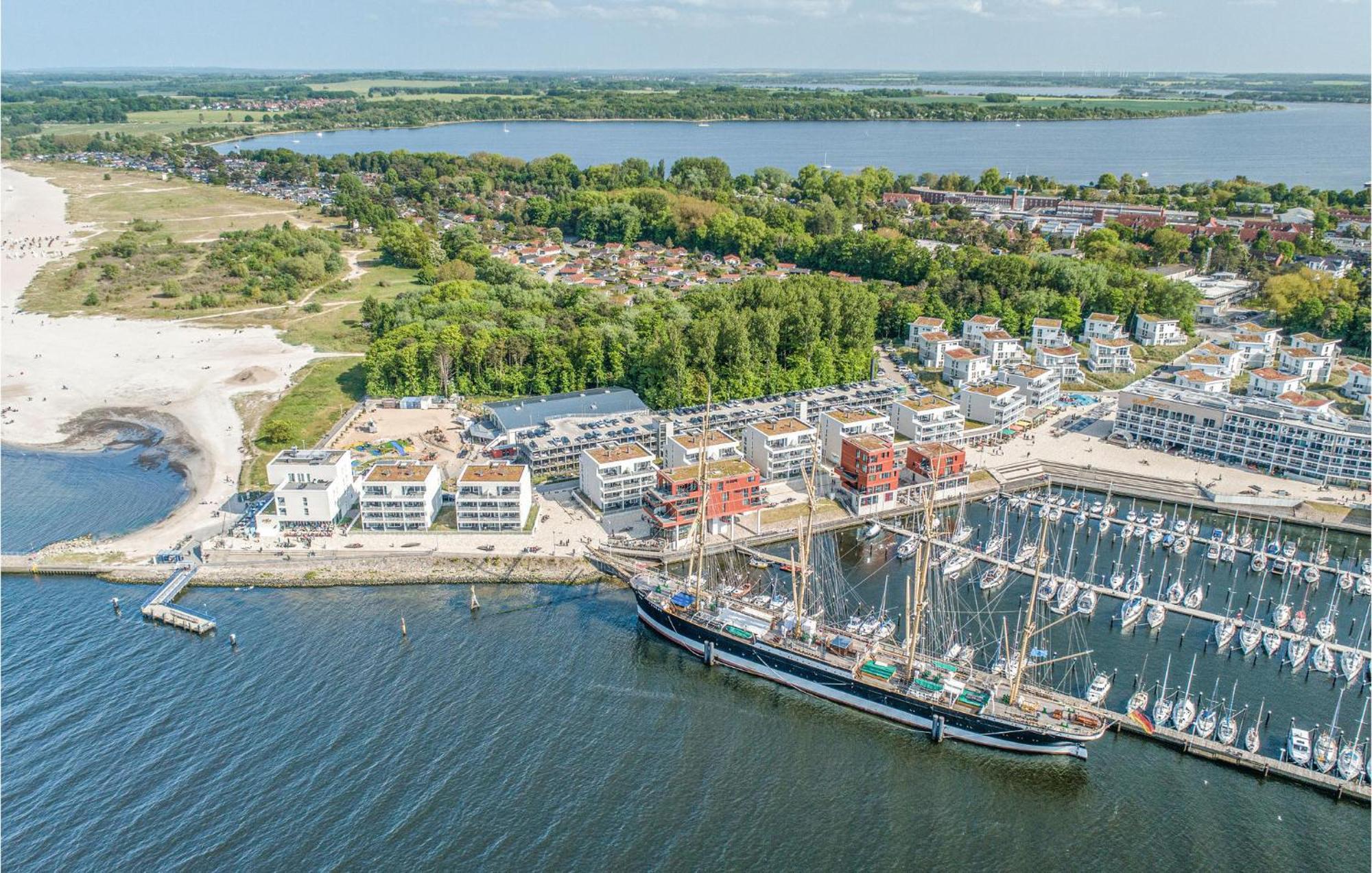 Gorgeous Apartment In Luebeck Travemuende With Wifi Buitenkant foto